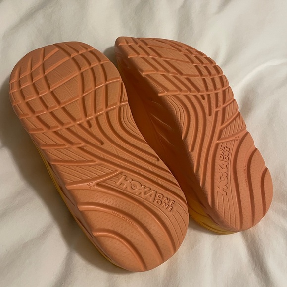 HOKA One Recovery Slides NWOT - Picture 3 of 3